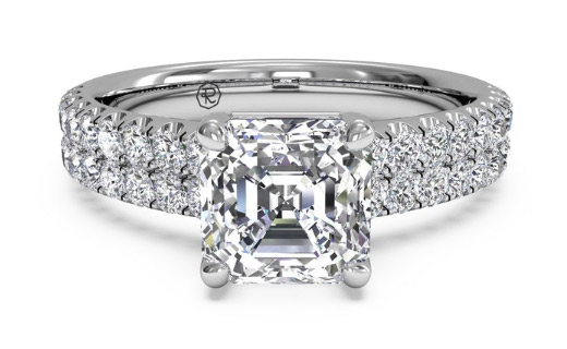 How to select the perfect engagement ring