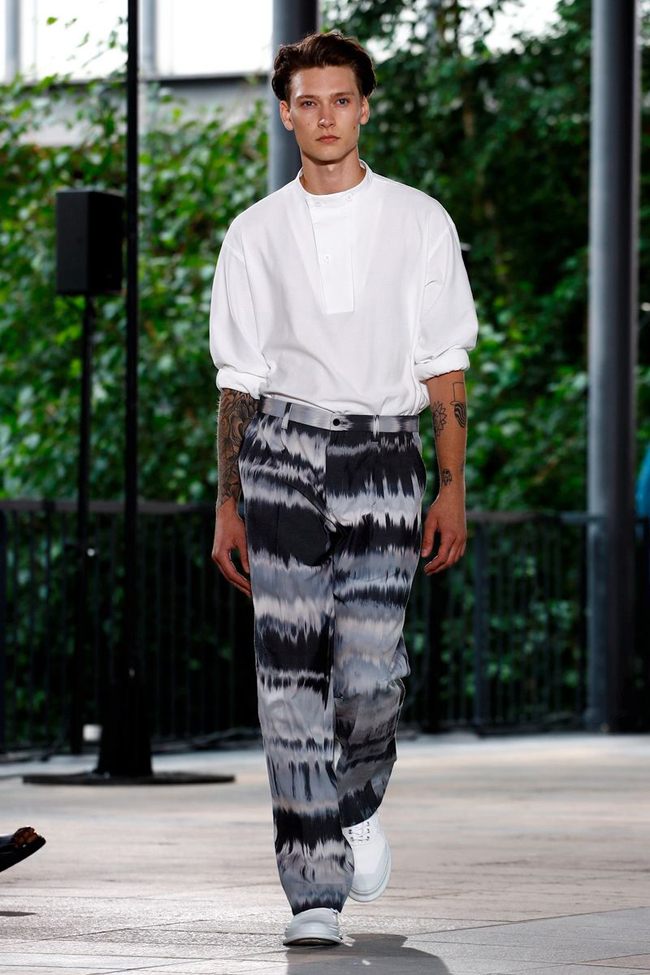 Issey Miyake does Fusion with Finesse at Paris Men's Fashion Week Day 3