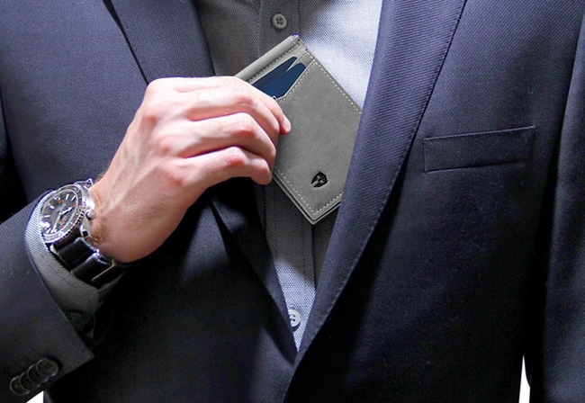 Quick Draw Minimalist Wallet: Stylish, Functional, Exquisite