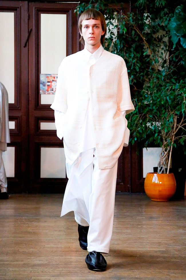 Innovative. Minimalist. Avant Garde. Hed Mayner at Paris Men's Fashion Week 