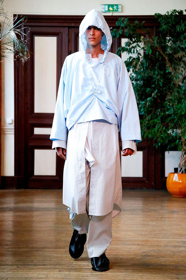 Innovative. Minimalist. Avant Garde. Hed Mayner at Paris Men's Fashion Week 