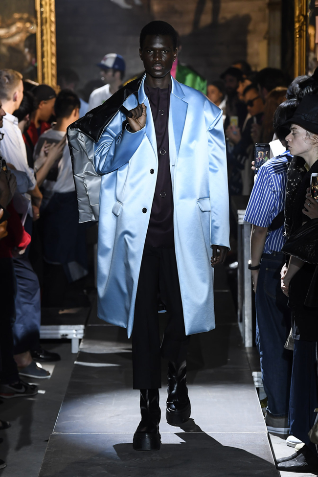 Raf Simons and the Shift of the Style Pendulum at Paris Men's Fashion Week