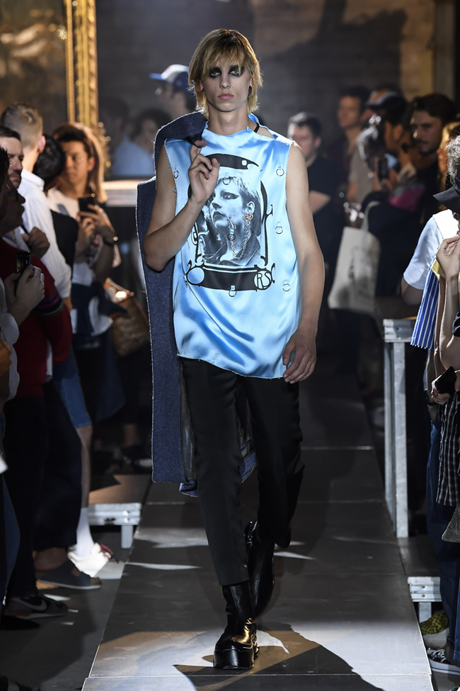 Raf Simons and the Shift of the Style Pendulum at Paris Men's Fashion Week