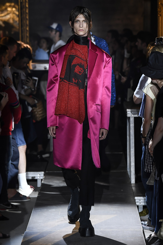 Raf Simons and the Shift of the Style Pendulum at Paris Men's Fashion Week