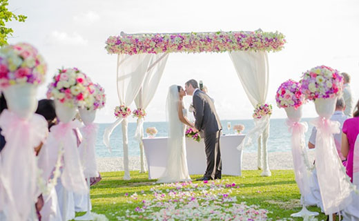 3 Beauty Tips for a Beach Wedding to Live By