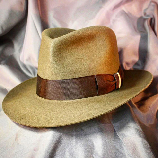 Chapelo - bespoke hats
