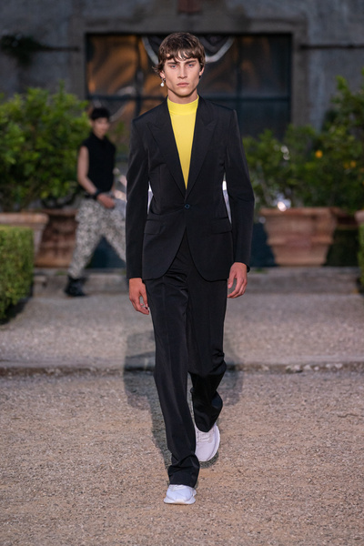 Guest Designer at Pitti Immagine Uomo 96 - Givenchy