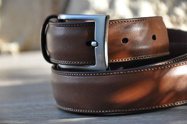 How to judge the quality of leather belts for men 