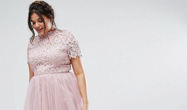 Shopping for Plus Size Wedding Dresses for Guests - How Do You Choose One