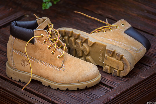 Advantages of Steel-Toe Boot and Shoe for Working Men