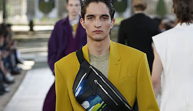 Louis Vuitton SS15  Fashion, Velvet fashion, Fearless fashion