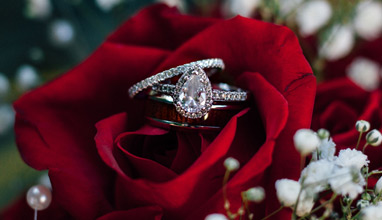 What do engagement rings look like around the world?
