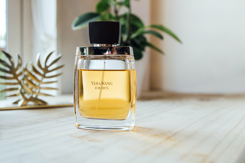 How to Create Your Own Perfume Wardrobe