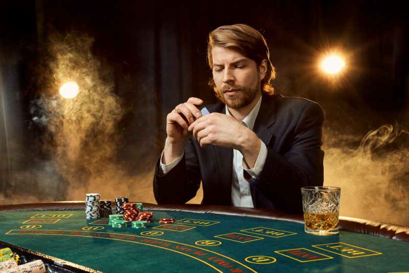 What to Wear to a Casino Night – The Fashionisto