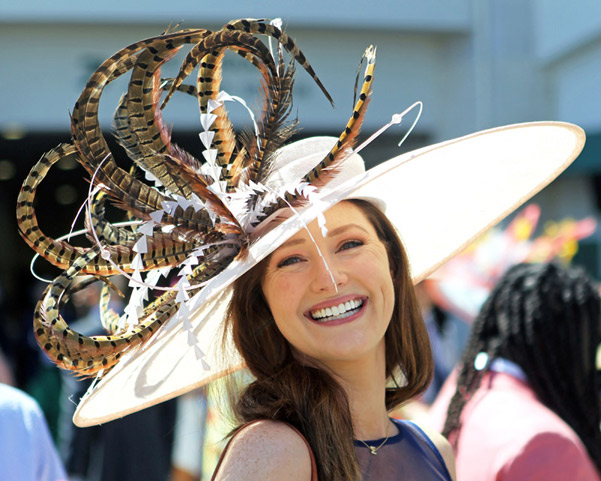 Best Fashion Attire For Attending Horse Racing Events