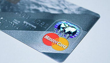What is the difference between a mastercard and visa?