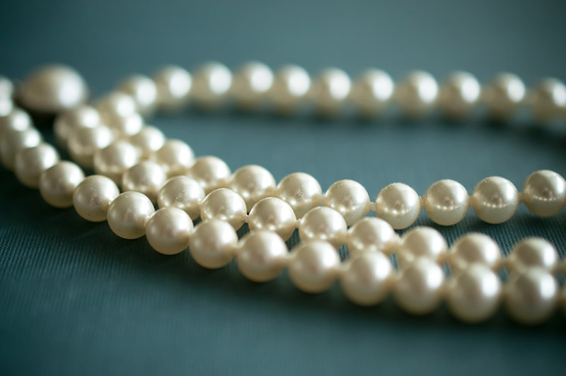 The Untold Story of Pearl Jewelry