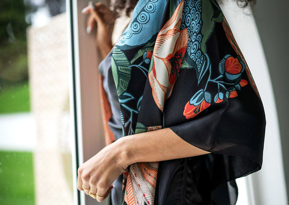 Different Ways to Wear a Silk Scarf