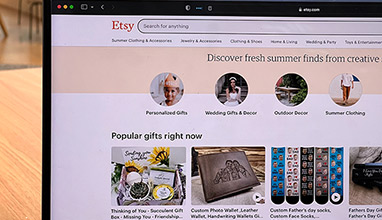 How to Get Free Listings by Inviting New Sellers to Etsy