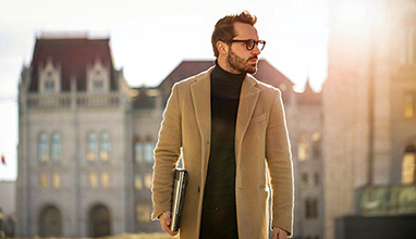 Warmth Without Sacrificing Style: Men's Winter Coats to Keep You on Trend