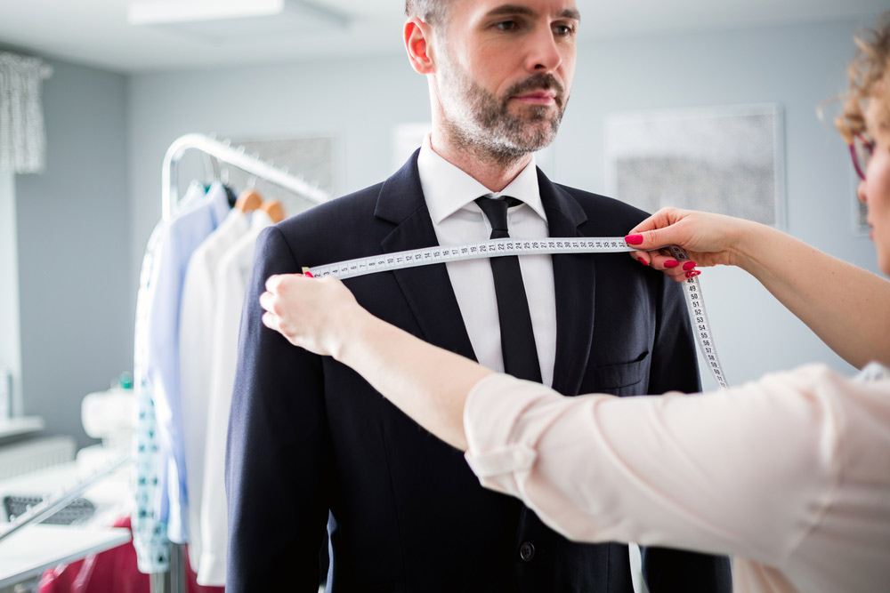 How A Suit Should Fit - Men's Clothing Fit Guide 