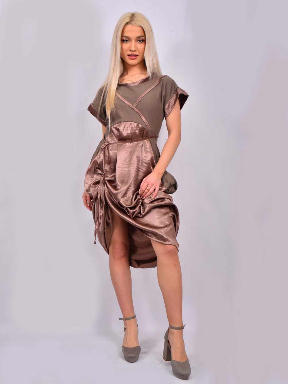 Axel Hardy Brings Artistic Fashion to a New York Boutique
