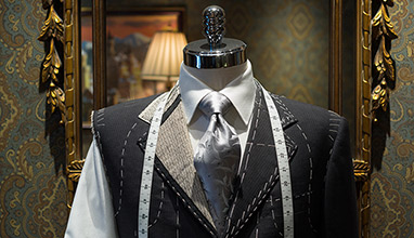 Timeless Elegance: The Enduring Appeal of Custom Tailoring in Modern Fashion