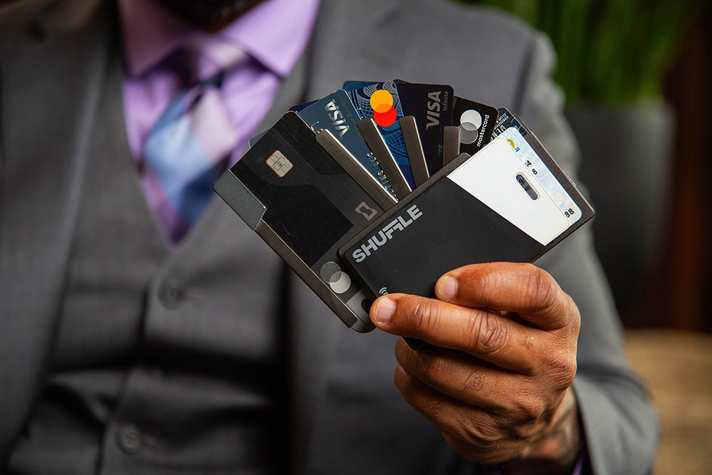 Luxury Minimalist Wallets Worth the Investment