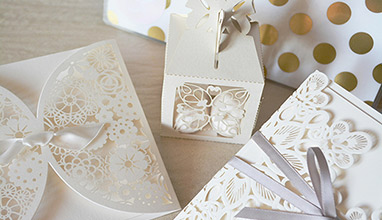 Hip and Trendy Wedding Invitations to Suit Your Taste