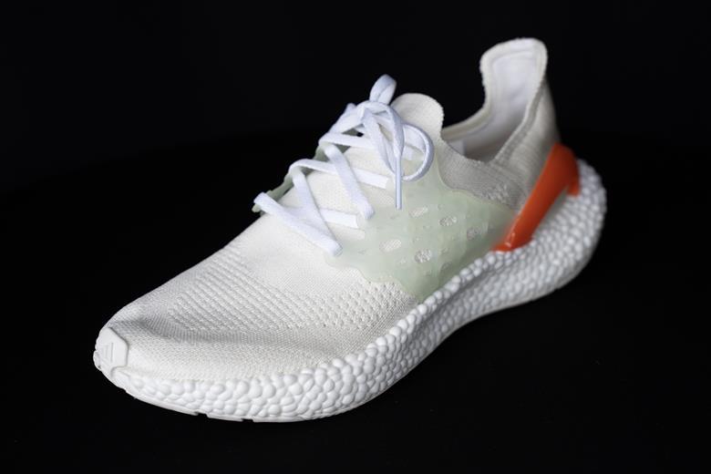 AlgaeTex sports shoe at Techtextil 2026