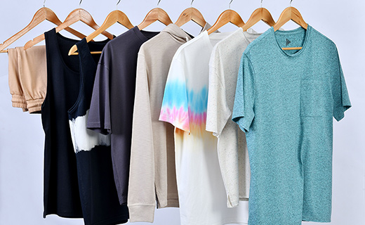 6 Boutique Clothing Suppliers That Make It Easy to Start Selling Women's Fashion (No Huge Minimums Required)