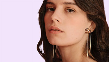 7 Simple Ways to Make Your Everyday Outfits More Interesting With Jewelry