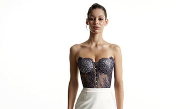 Forgotten Trend or New Classic? Why a Women's Corset Deserves a Place in Every Wardrobe 