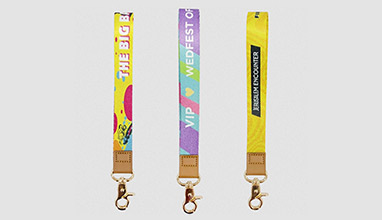 There’s a Way to Style Your Look with Custom Lanyards