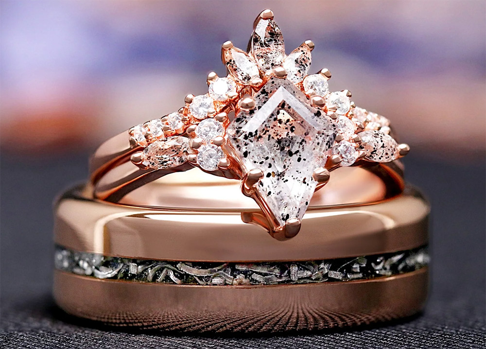 Meteorite ring