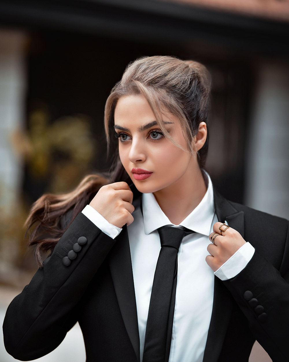 How to Make an Outfit Look More Expensive Without Spending A Lot